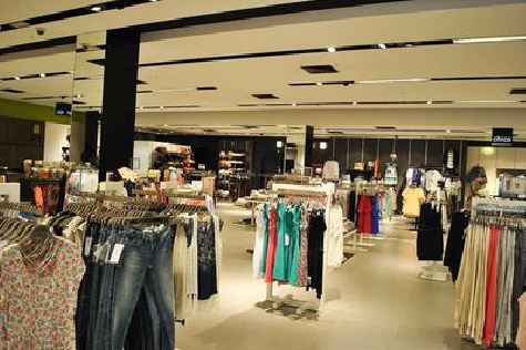 芷江县商场里的店面怎么装修？